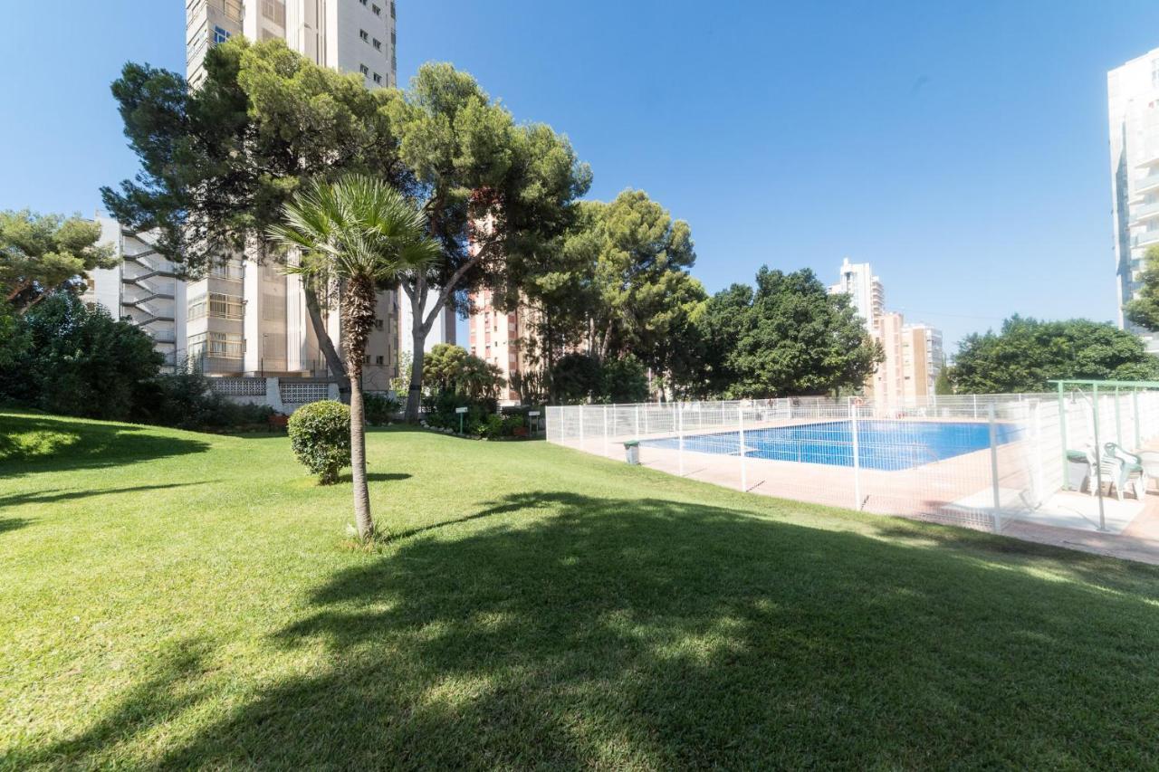 ベニドルムMoonkey - Apto Paris Con Piscina Y Parkingアパートメント エクステリア 写真