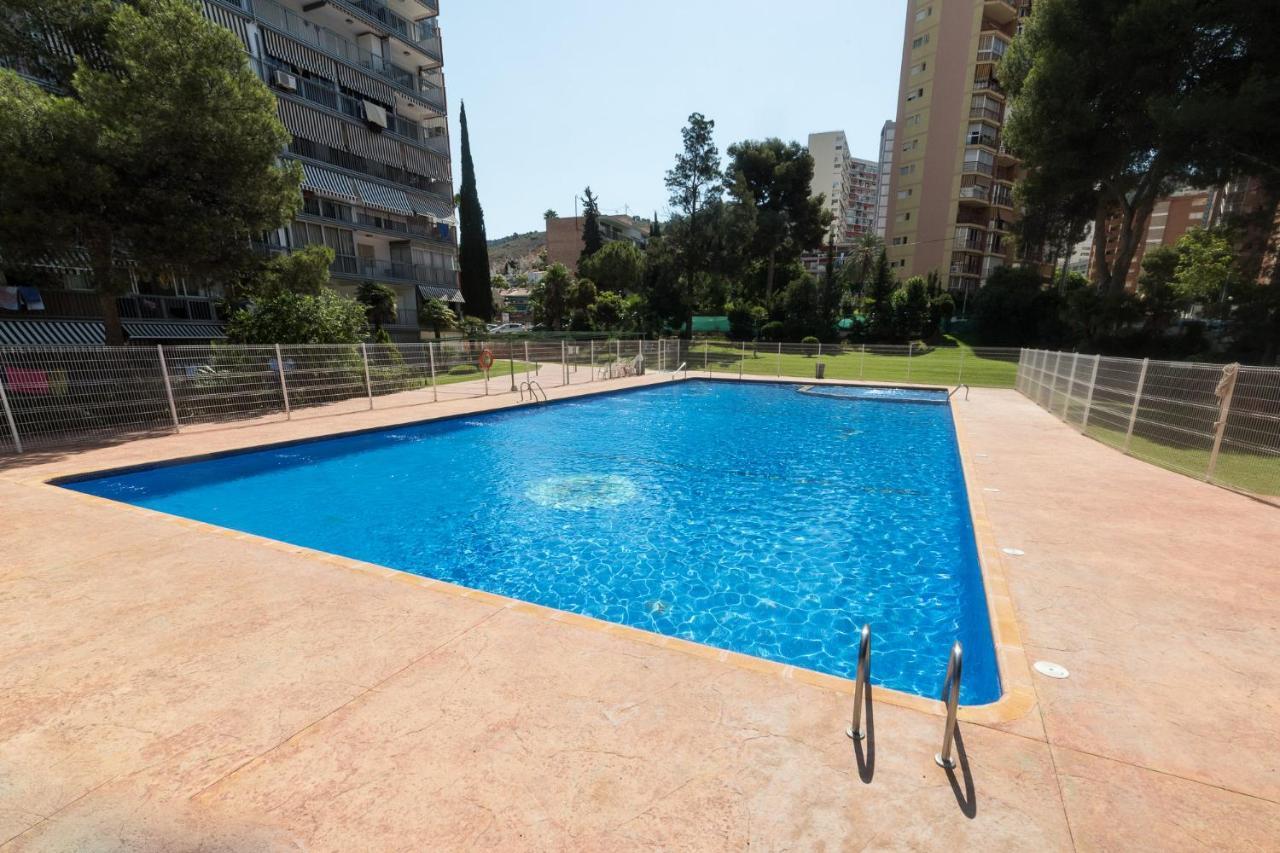 ベニドルムMoonkey - Apto Paris Con Piscina Y Parkingアパートメント エクステリア 写真